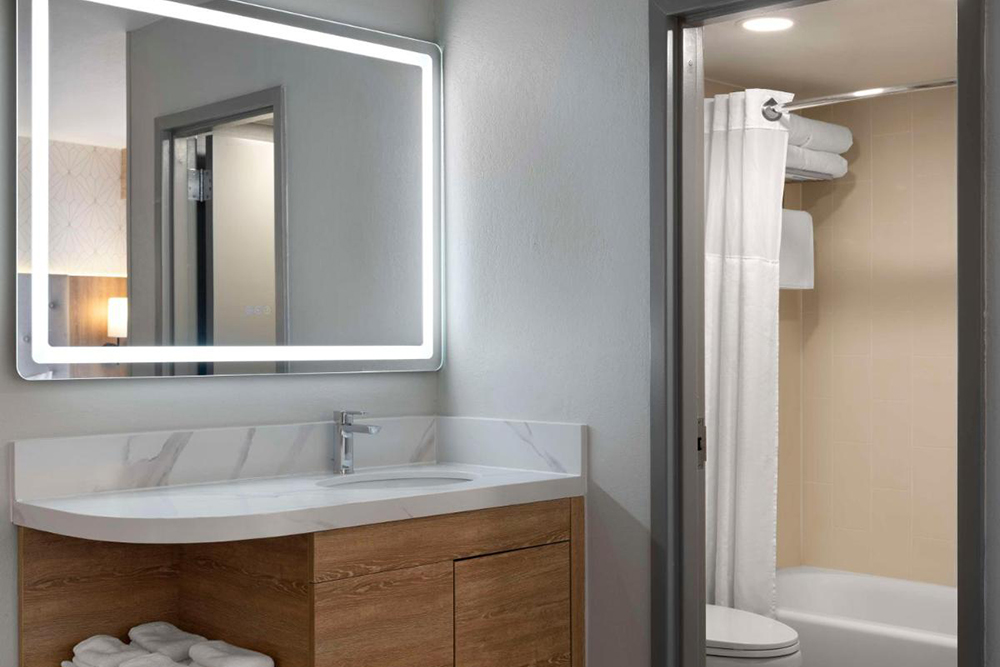 Hyatt Place Kansas CityLenexa City Center (1)