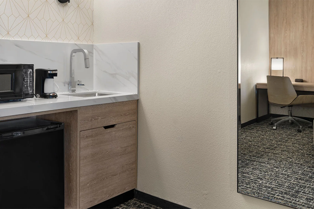 Hyatt Place Kansas CityLenexa City Center (6)